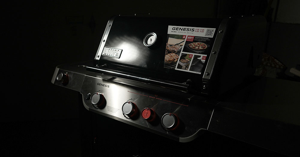 Weber Genesis E-335 Gas Grill Put Together